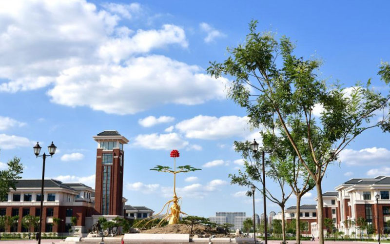 天津中医药大学校园风景