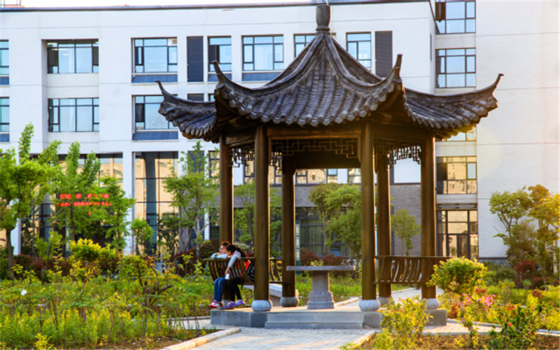 安徽中医药大学校园风景