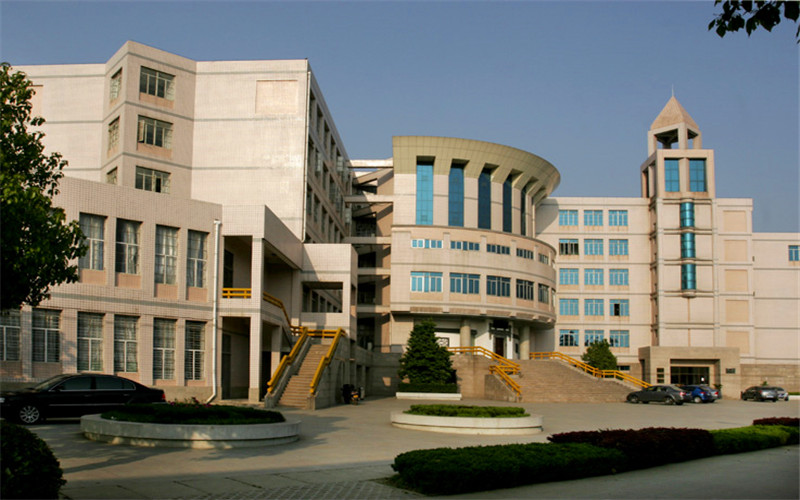 安徽建筑大学校园风景