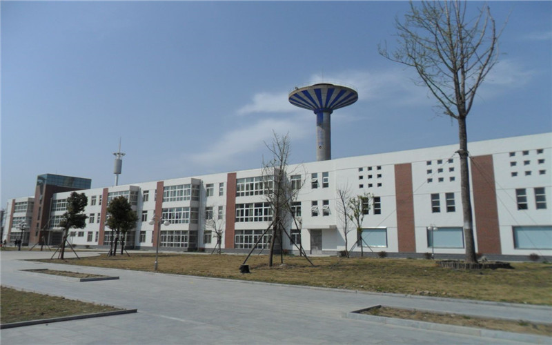 阜阳职业技术学院校园风景