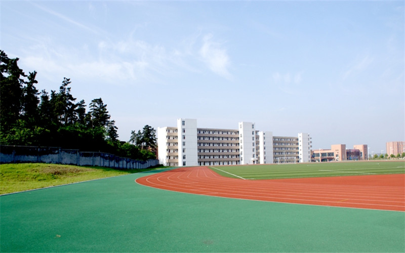 马鞍山职业技术学院校园风景