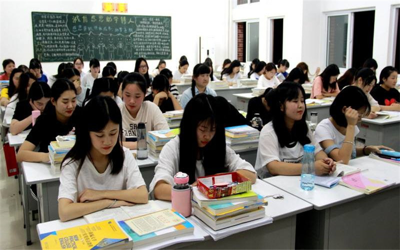 皖北卫生职业学院校园风景