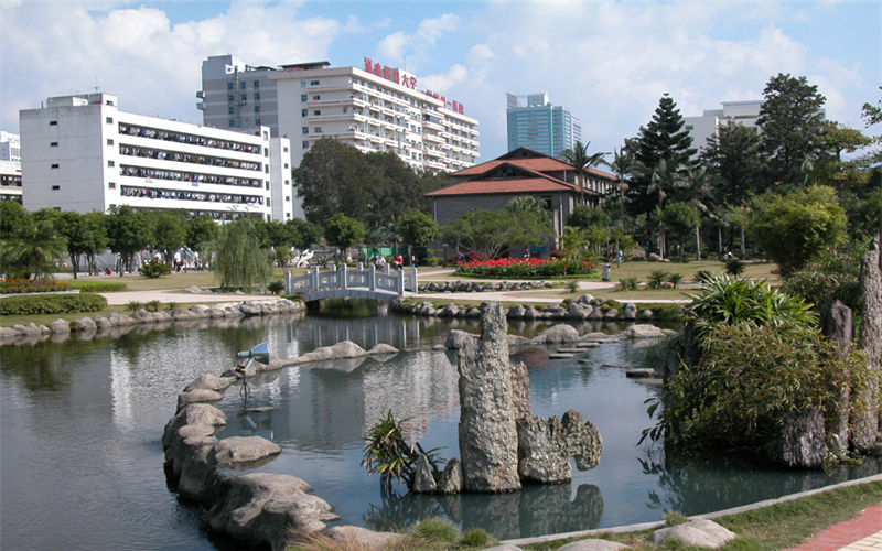 福建医科大学校园风景