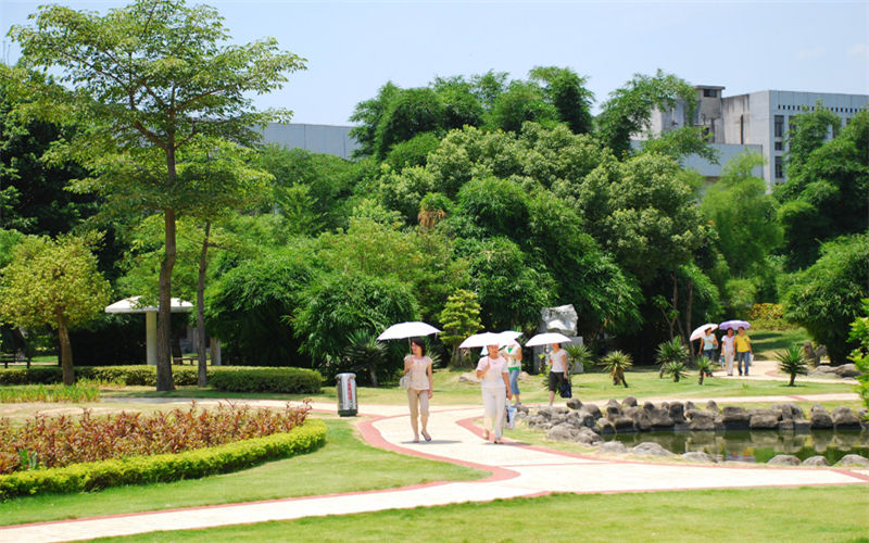 福建医科大学校园风景