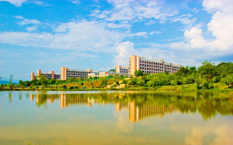 龙岩学院校园风景