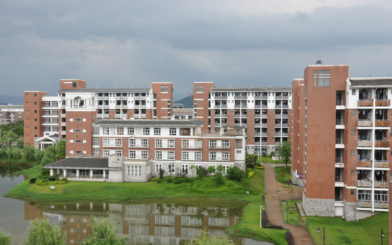 福建华南女子职业学院校园风景
