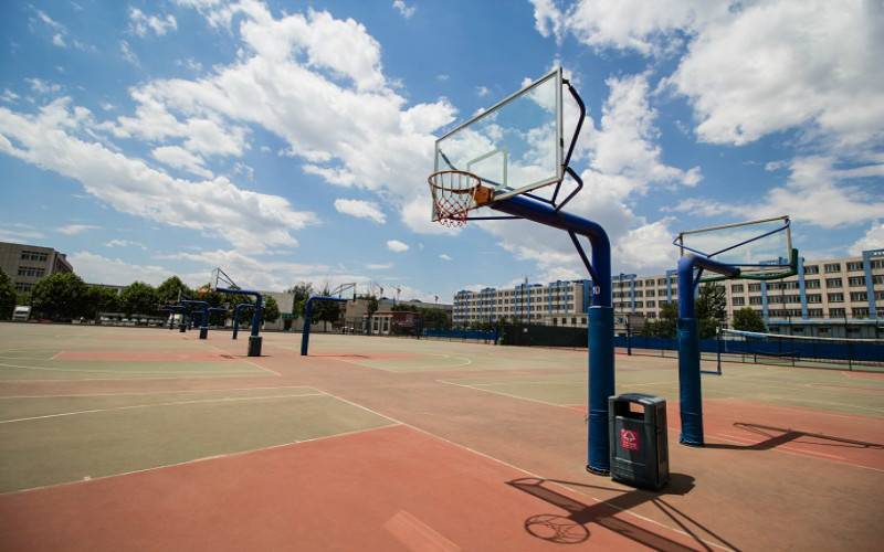 天津理工大学中环信息学院校园风景