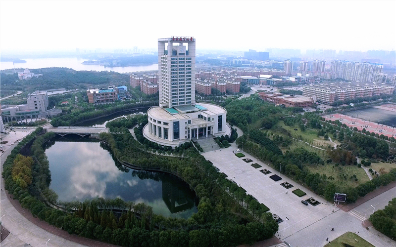 南昌航空大学校园风景