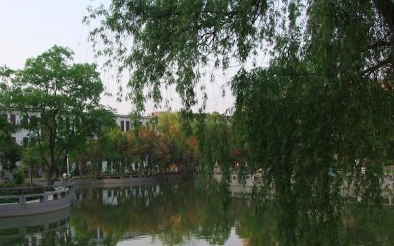 南昌大学科学技术学院校园风景
