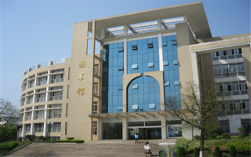 南昌大学共青学院校园风景