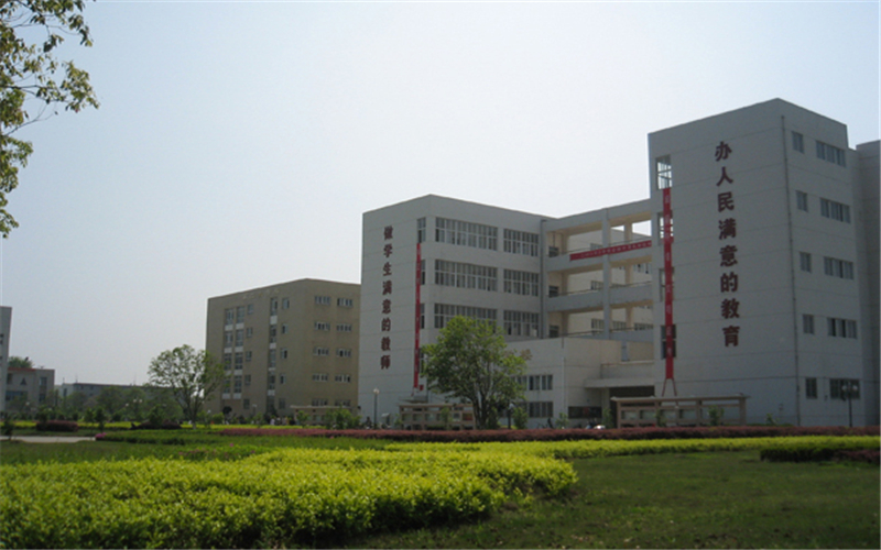 南昌大学共青学院校园风景