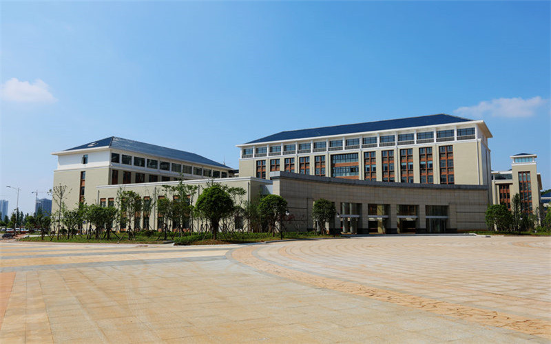 九江职业技术学院校园风景