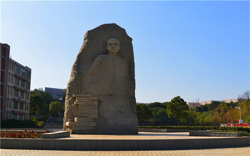 江西旅游商贸职业学院校园风景