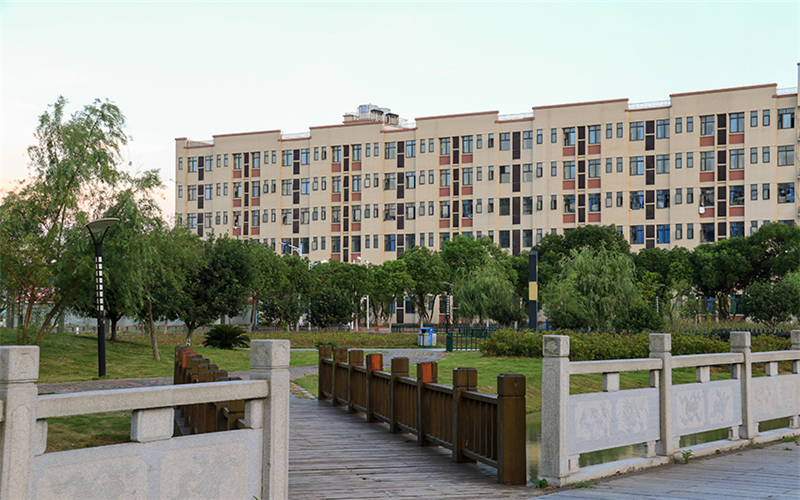 江西制造职业技术学院校园风景
