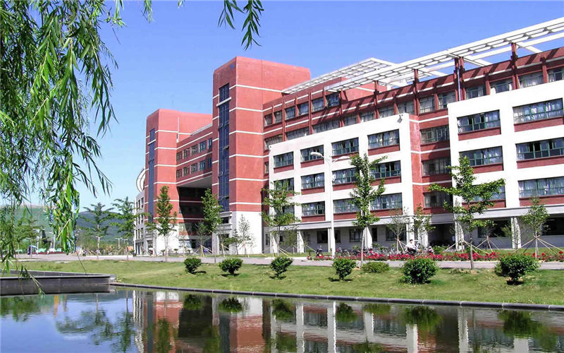 山东科技大学校园风景