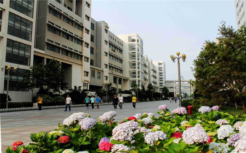 中国石油大学(华东)校园风景