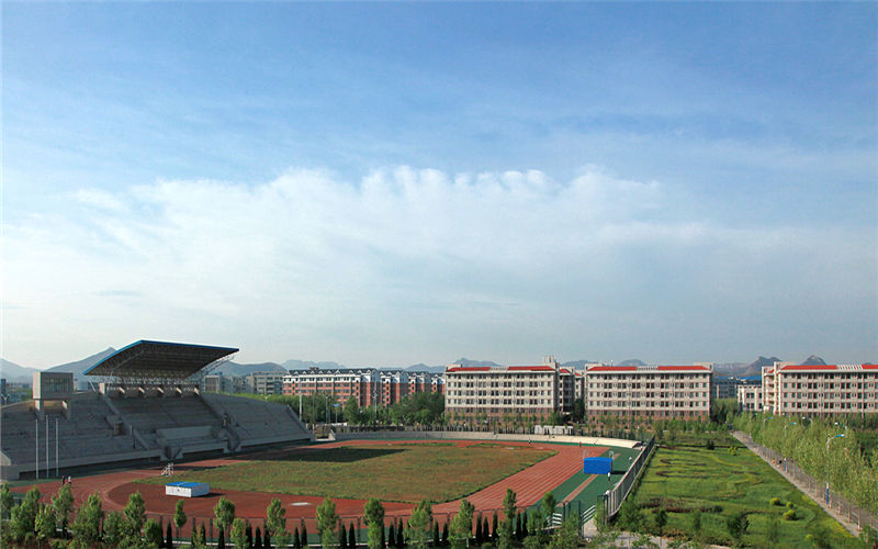 山东中医药大学校园风景