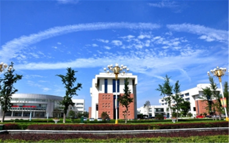 临沂大学校园风景