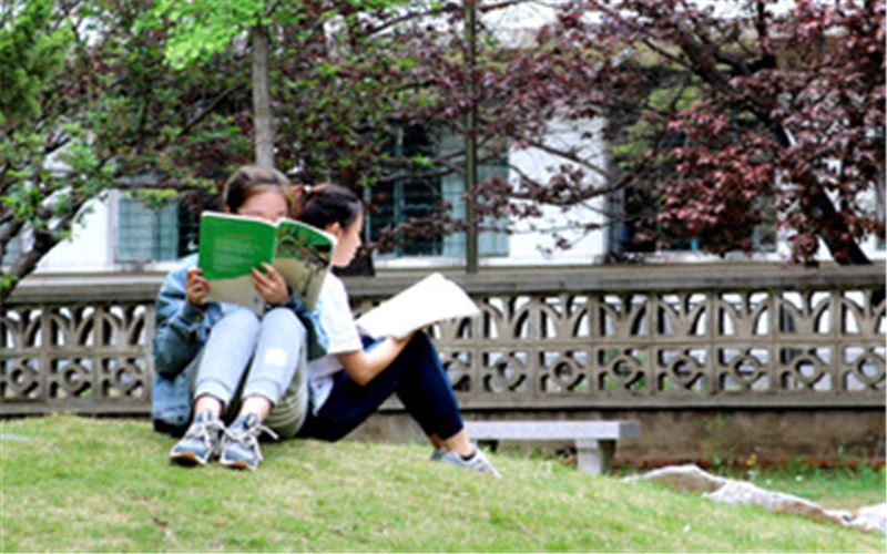 临沂大学校园风景