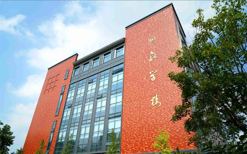 聊城大学东昌学院校园风景