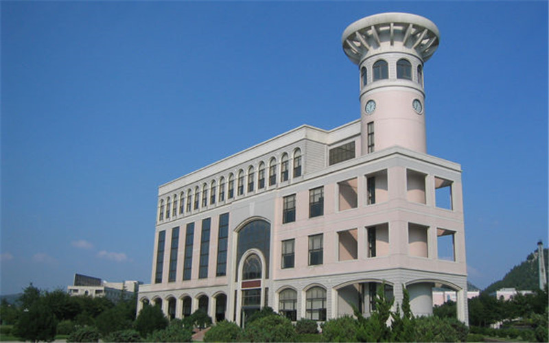 山东电力高等专科学校校园风景