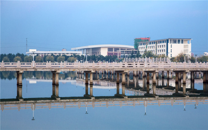 威海职业学院校园风景