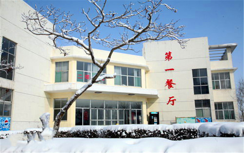 山东工业职业学院校园风景