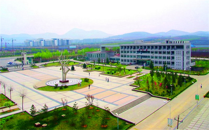 济南工程职业技术学院校园风景