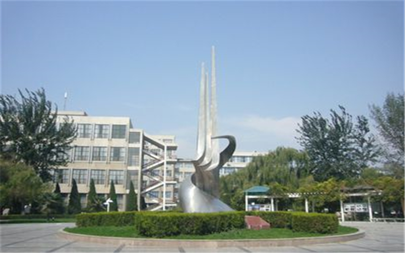 新乡医学院校园风景