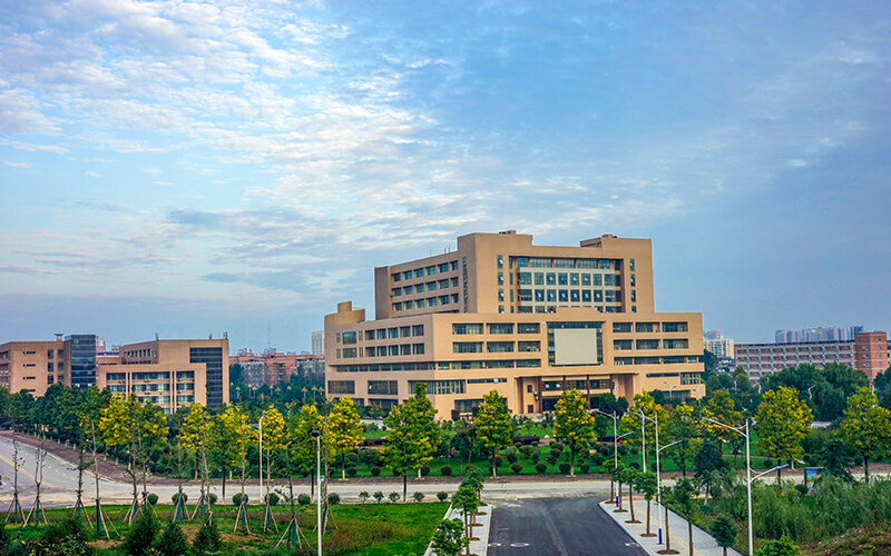 南阳师范学院校园风景