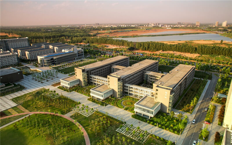 河南财政金融学院校园风景