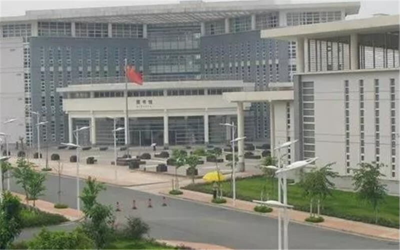 河南司法警官职业学院校园风景