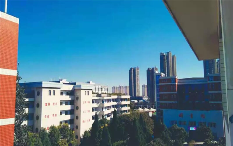 河南农业职业学院校园风景