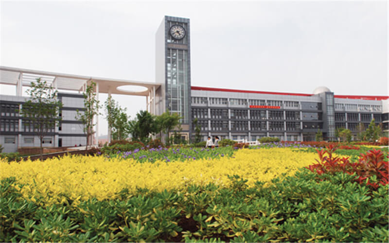 郑州城市职业学院校园风景