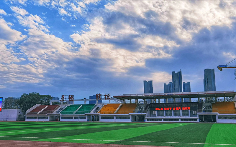 河南应用技术职业学院校园风景