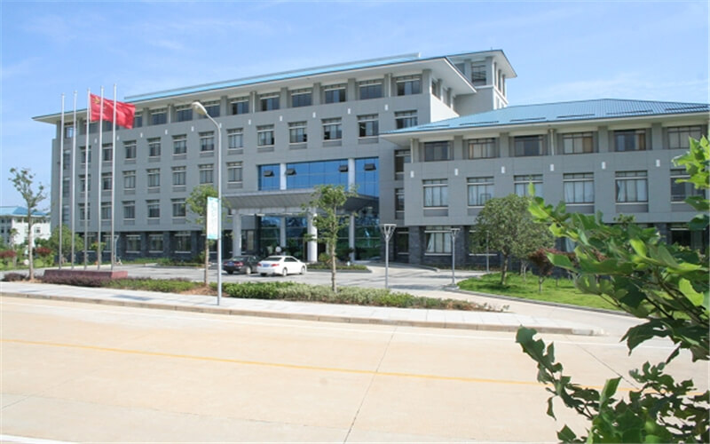 湖北中医药大学校园风景
