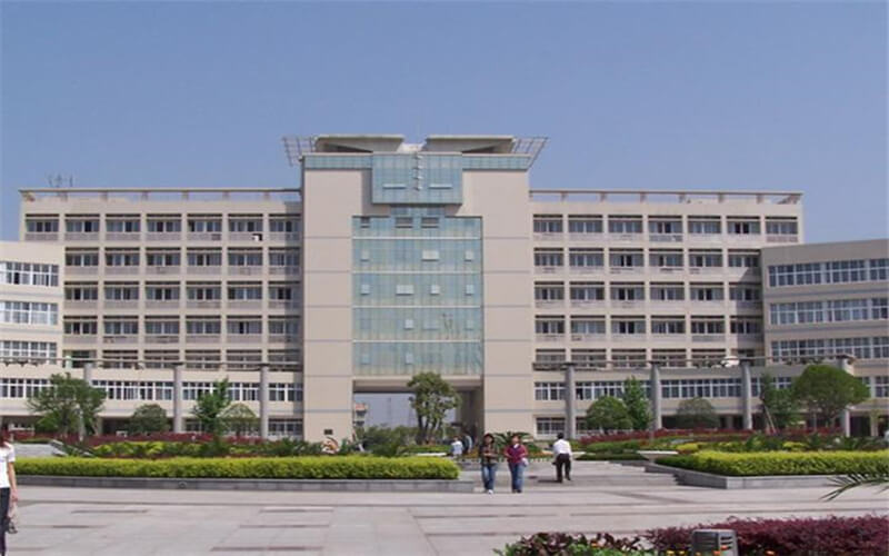 三峡大学科技学院校园风景