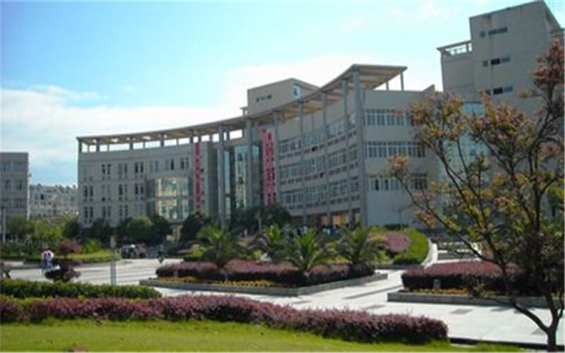 三峡大学科技学院校园风景