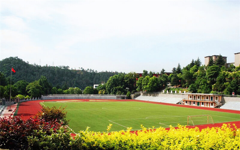 湖北汽车工业学院科技学院校园风景