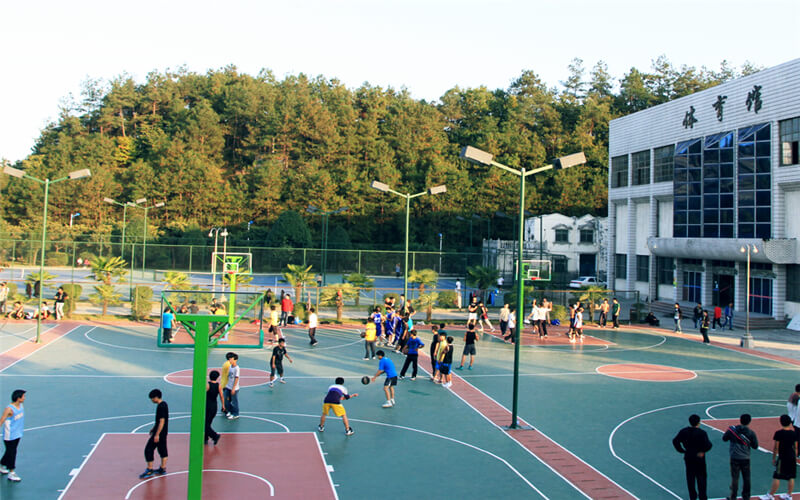 湖北汽车工业学院科技学院校园风景