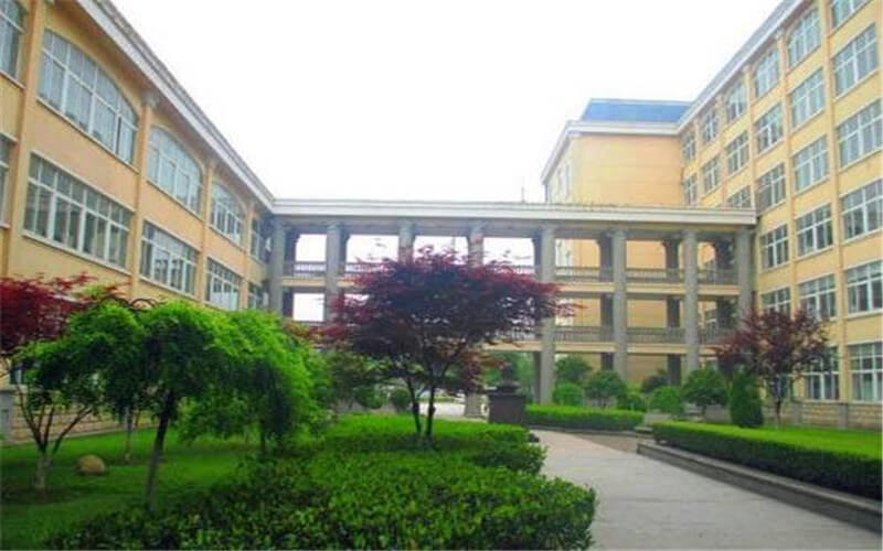 湖北经济学院法商学院校园风景