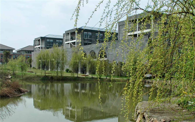 武汉设计工程学院校园风景