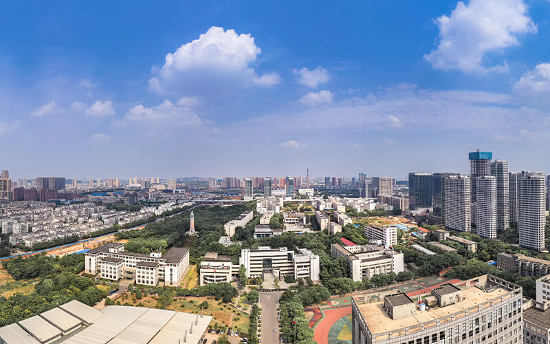 武汉职业技术学院校园风景