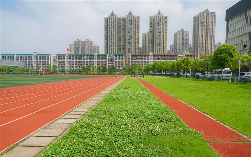 武汉城市职业学院校园风景