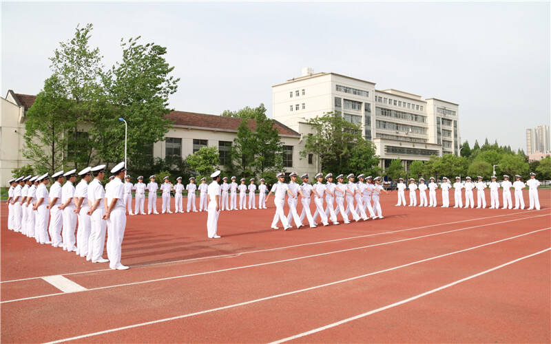 武汉船舶职业技术学院校园风景