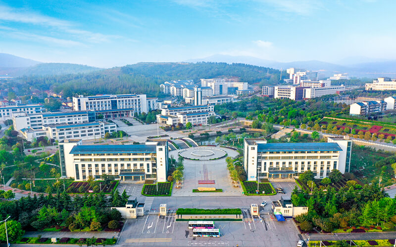 襄阳职业技术学院校园风景