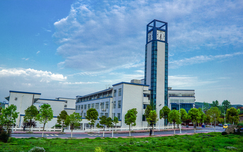 襄阳职业技术学院校园风景