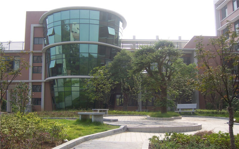湖北轻工职业技术学院校园风景