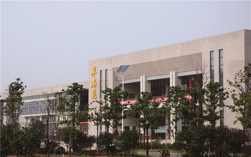 湖北国土资源职业学院校园风景