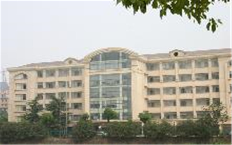 中南林业科技大学校园风景
